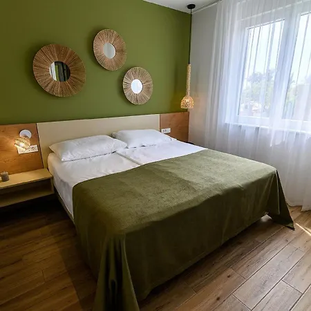Apartmán Luxurious In With Whirlpool Mandre